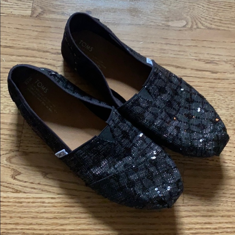 Toms shoes